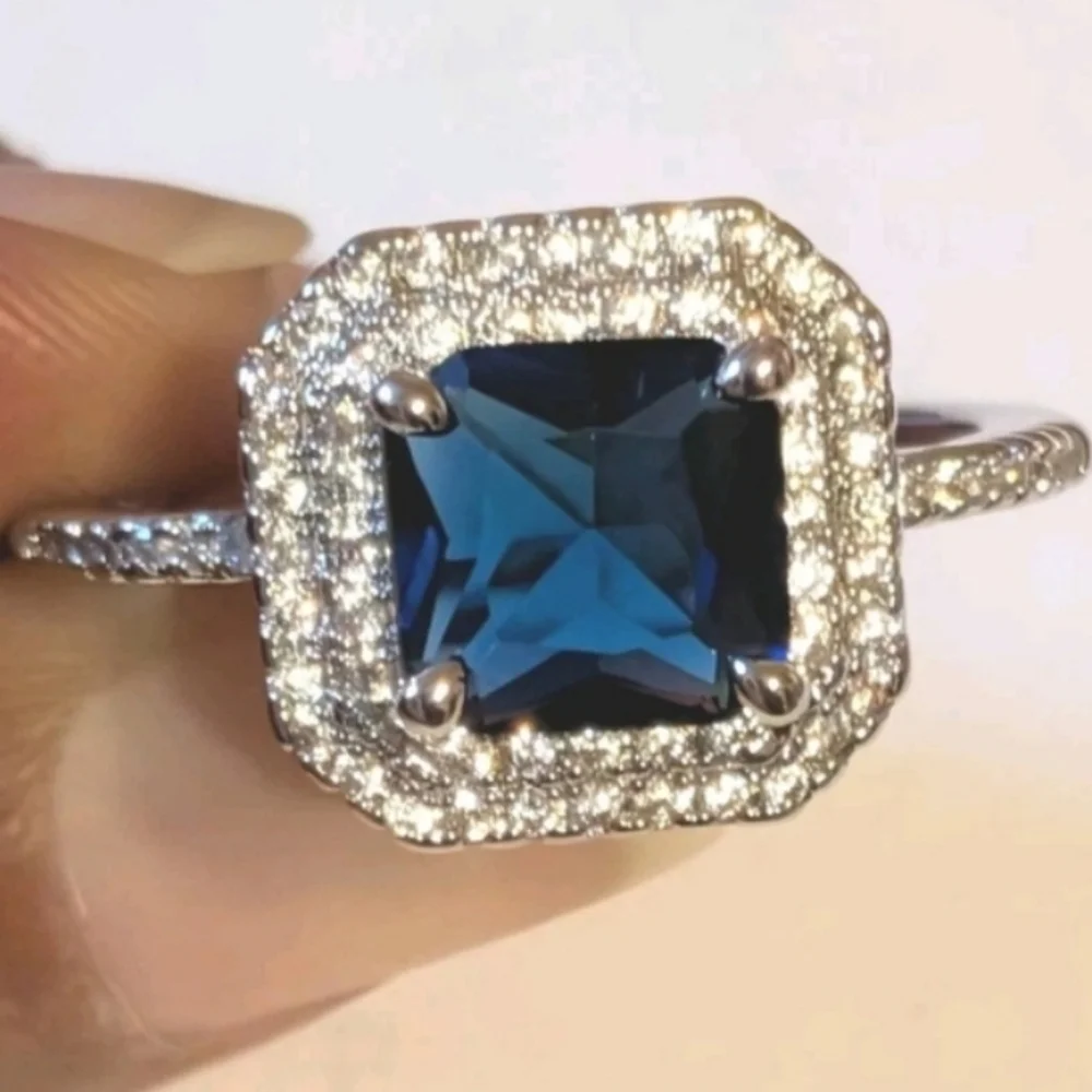 Elegant Blue and Silvery Women's Ring Sz 10